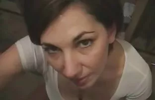XXX ఏర్పాటు కోసం శిశువు ఆహ్లాదకరమైన మేల్కొలుపు