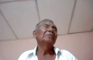 XXX సన్నని నర్తకి loves to dance నగ్నంగా